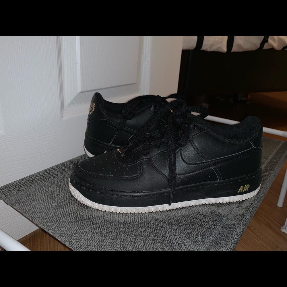 Black and white air forces